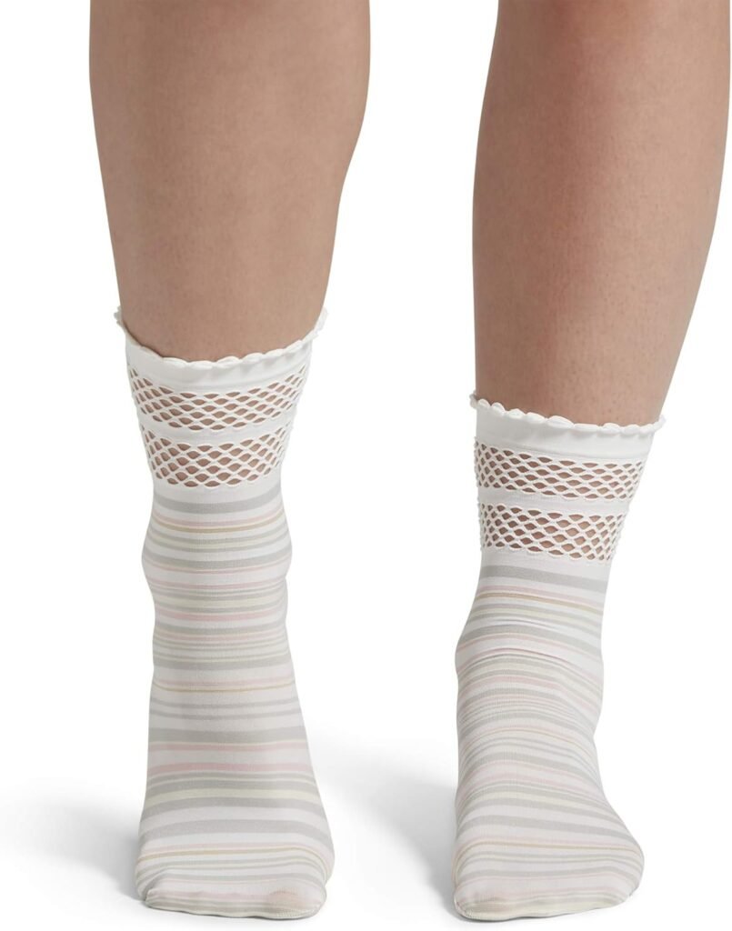 HUE womens Fashion Shortie Anklet Socks, Assorted